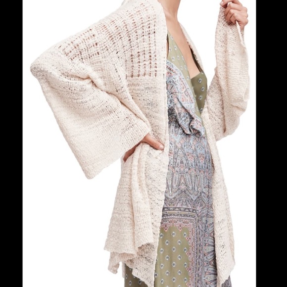 Free People Sweaters - Free People In My Element Kimono Sweater Sz M